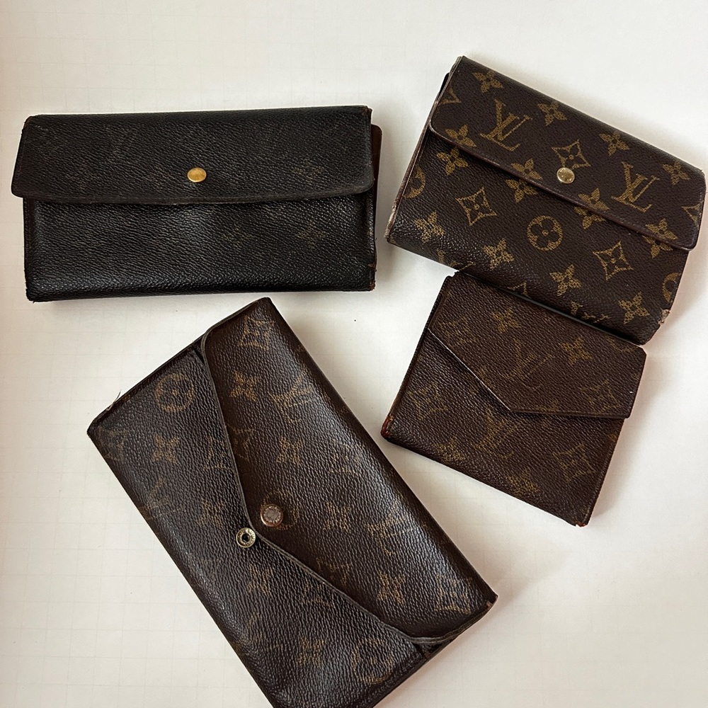 Vintage Louis Vuitton Monogram Wallet Set